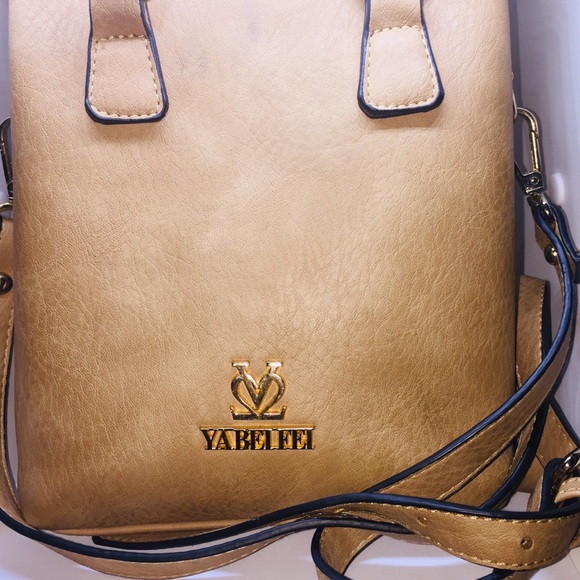 Purse - Picture 2 of 5